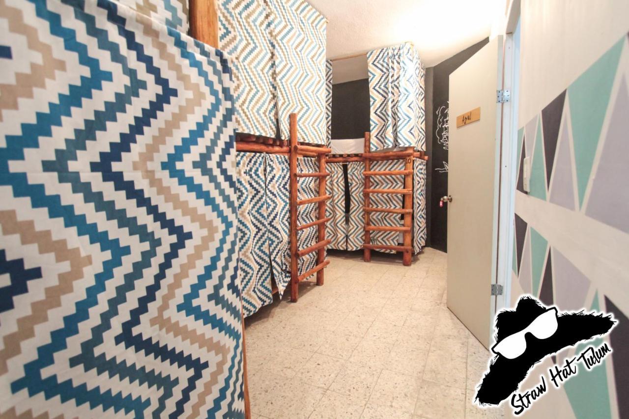 טולום Straw Hat Hostel & Rooftop Bar מראה חיצוני תמונה