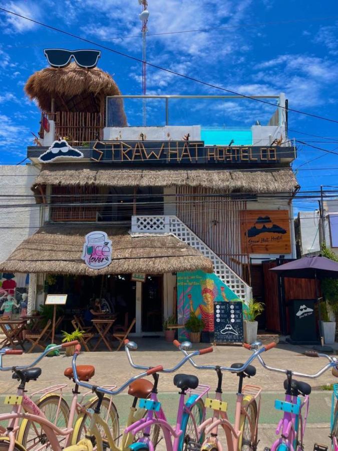 טולום Straw Hat Hostel & Rooftop Bar מראה חיצוני תמונה